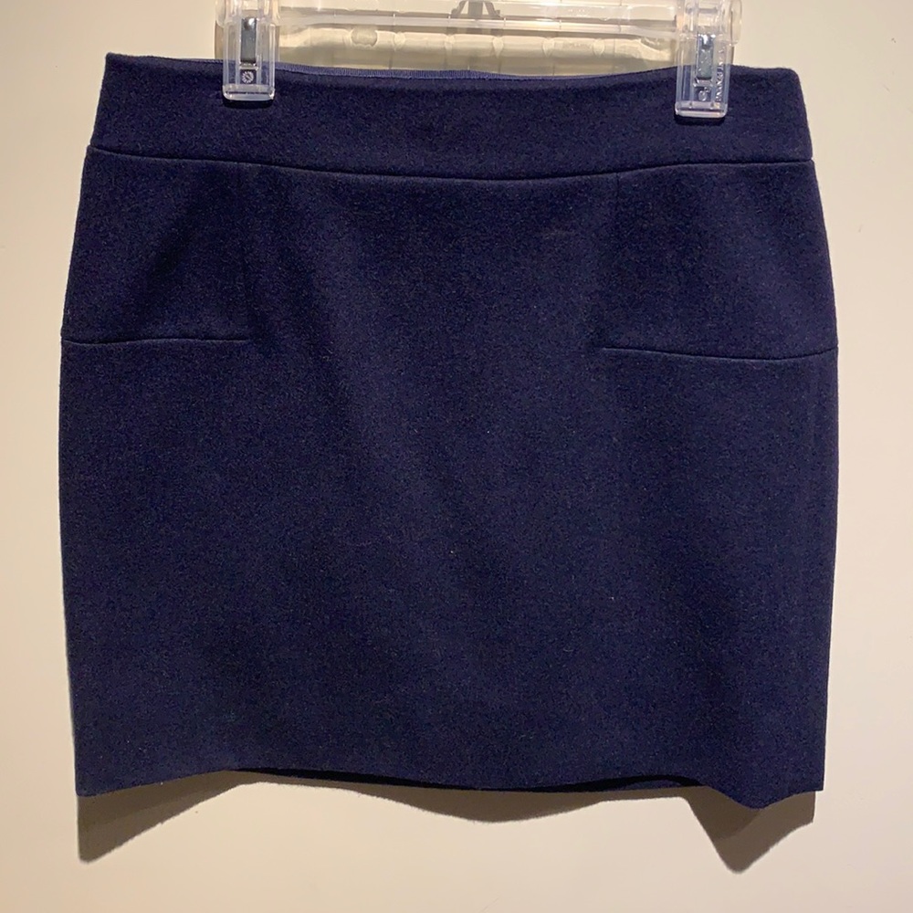 J.Crew women’s size 0 navy blue wool blend skirt